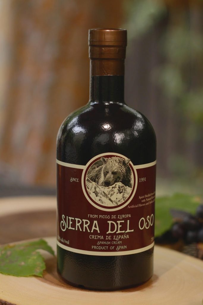 Crema de Espana bottle